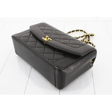 Load image into Gallery viewer, Chanen Diana Lambskin black quilted flap
