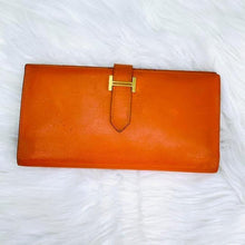 Load image into Gallery viewer, Hermès Orange Wallet
